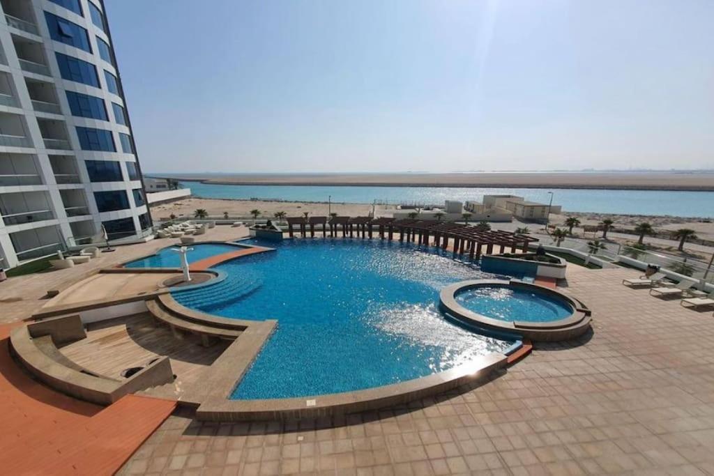 Luxurious Apartment With Stunning Pool & Sea View Galali Exterior photo